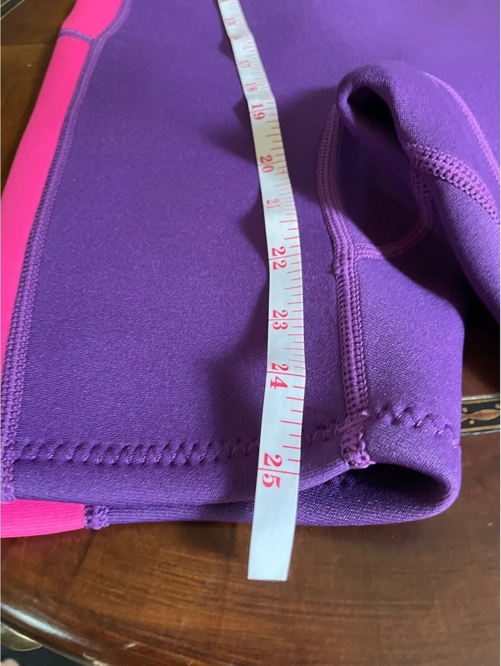 Kids AONYIYI Wetsuit Size Large Purple Pink Dinosaur Print Back Zip Swim Suit